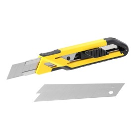 Stanley STHT10266-0, cutter bimaterial 175 mm, latime lama 18 mm, blister