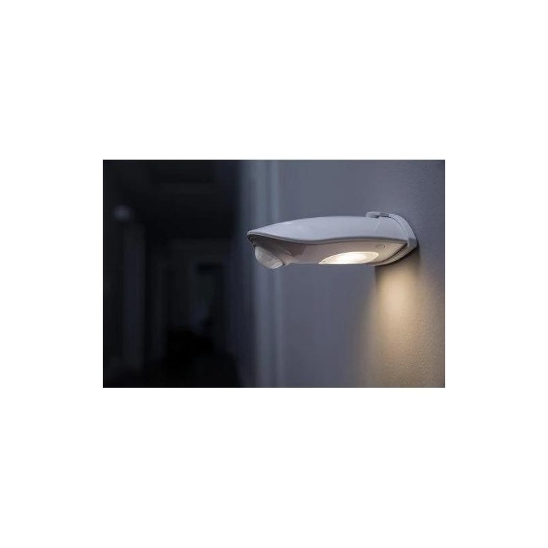 Aplica led pentru exterior pe baterii 3xlr6 incluse cu senzor de miscare si lumina ledvance