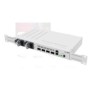 Switch mikrotik crs504-4xq-in 1 x 10/100mbps 4 x 100 qsfp28  procesor: 650 mhz 64mb ram