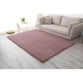 Covor shaggy soft blanita inaltime totala 3.5 cm  greutate covor 2100g/m2 . material : 100%