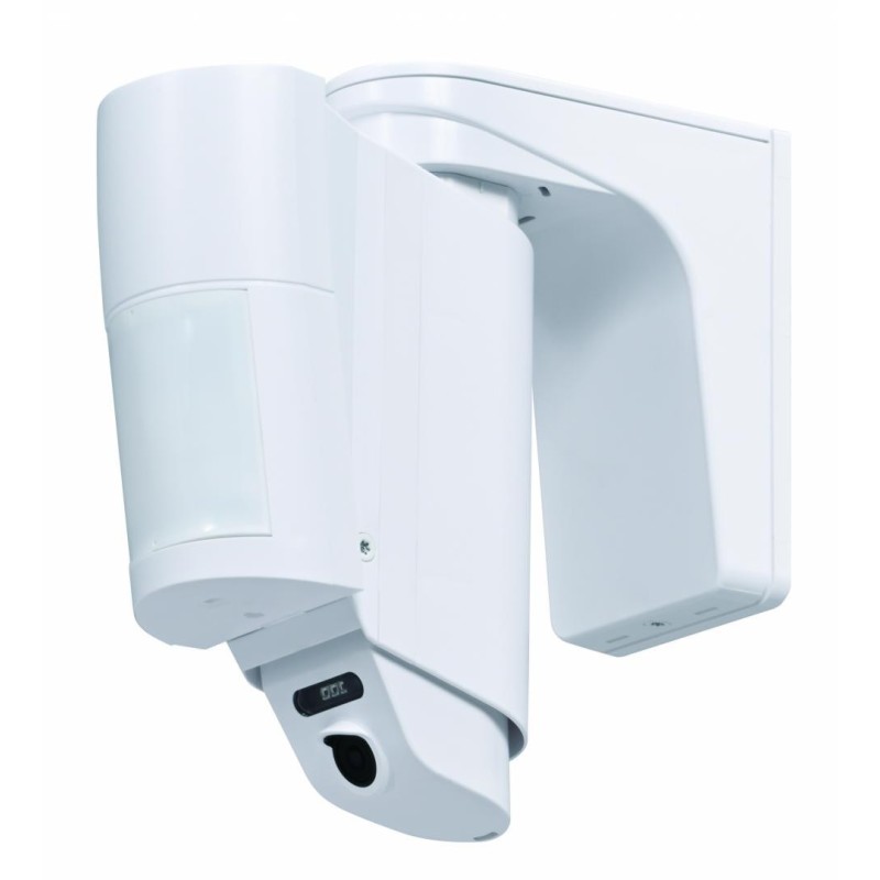 Dual technology security sensor (pir/vca) combining a 12m x 120 º quad pir with a